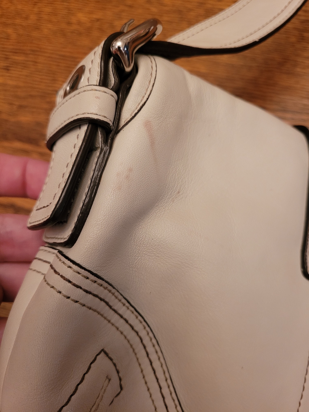 Vintage Coach Soho Cream Leather Shoulder Bag Y2K Buckle Straps Silver Hardware - Picture 3 of 12